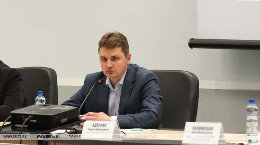 Заместитель директора белорусского госагентства БЕЛТА приговорен к 5 годам колонии за передачу информации оппозиции 