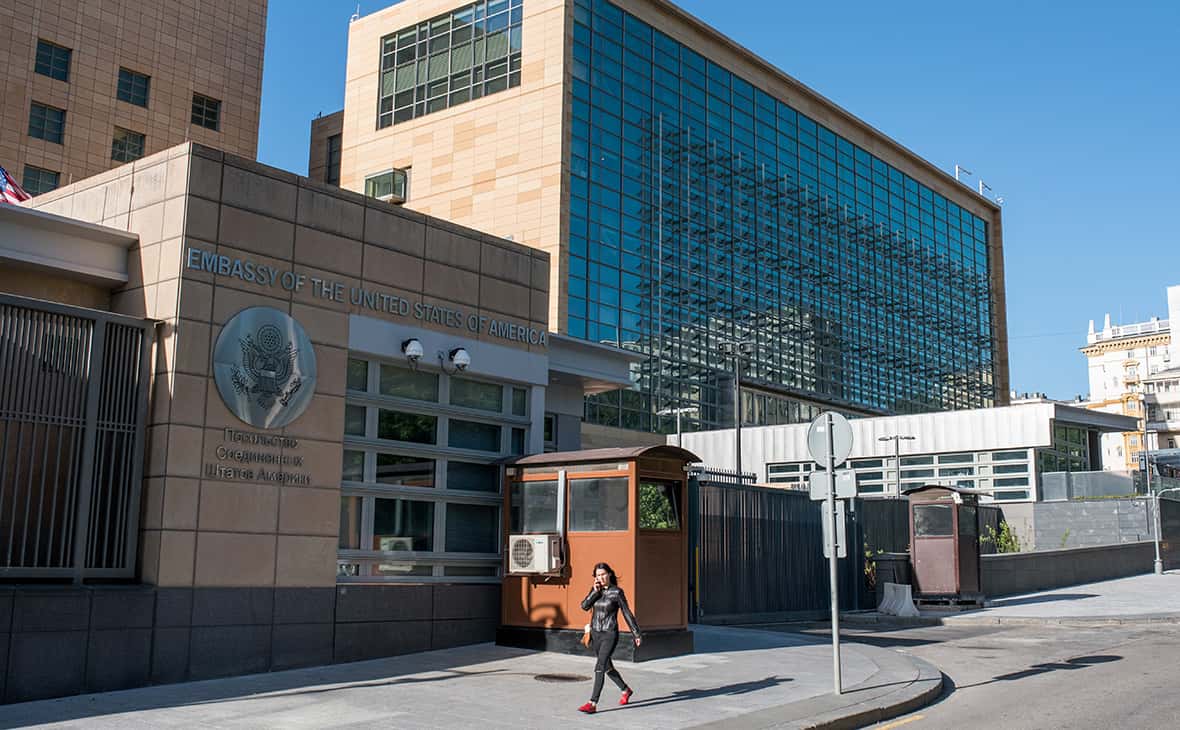 Сквер у комплекса зданий посольства США в Москве назовут площадью ДНР