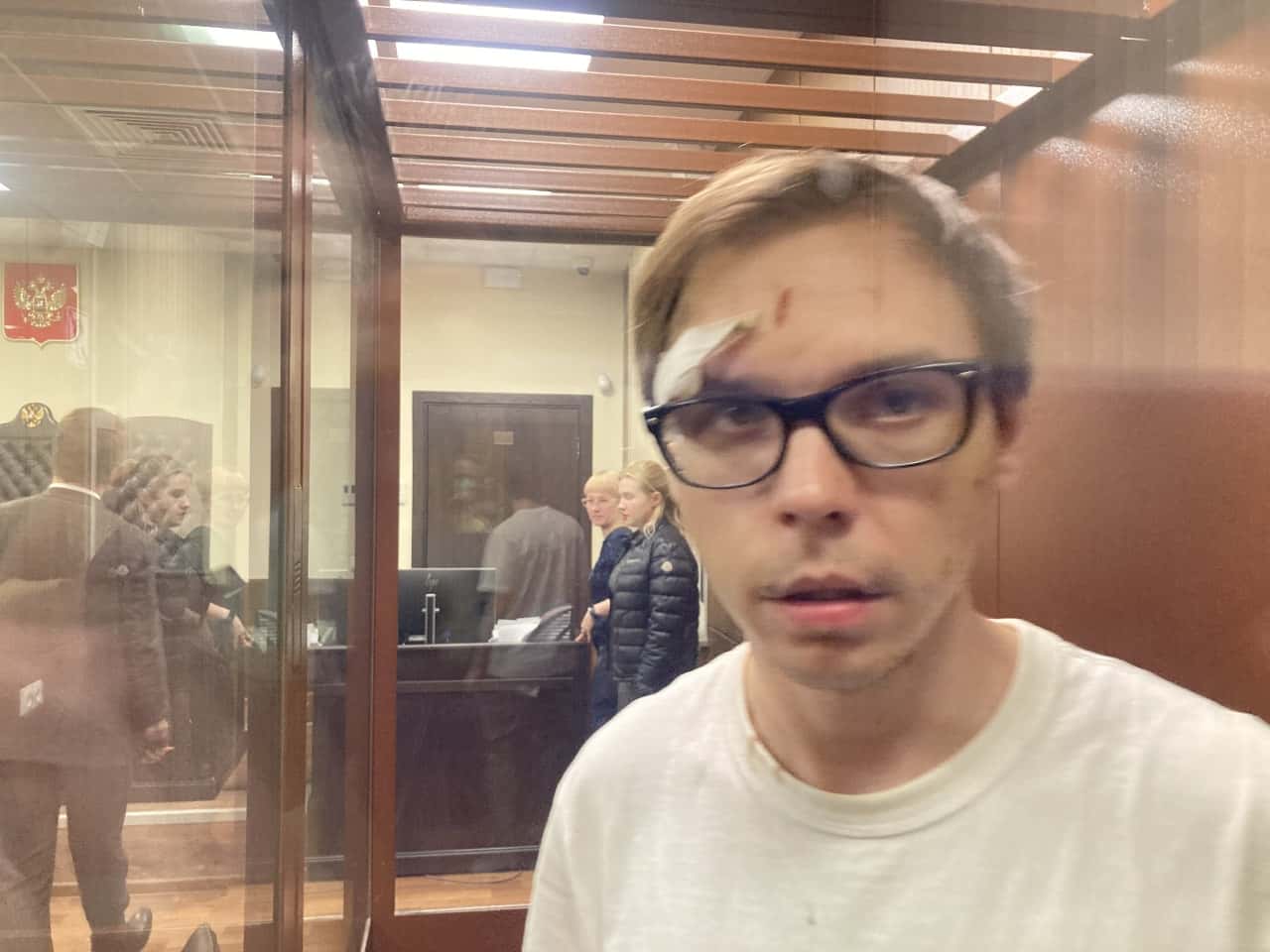 Суд отправил участников «Маяковских чтений» Камардина и Штовбу в СИЗО до 25 ноября