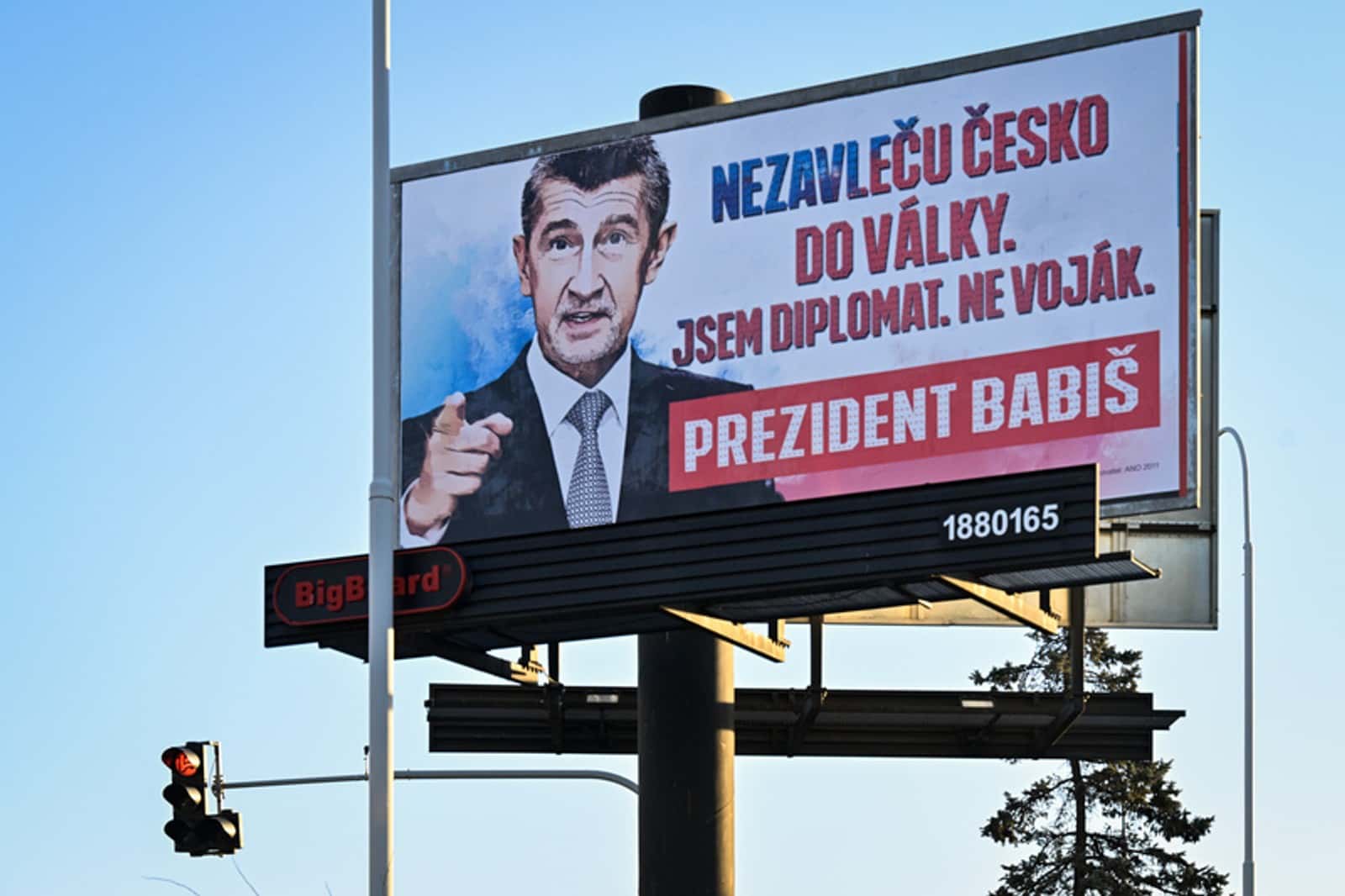 The adventures of the brave and the soldier. Can Babis defeat General Pavel and turn the Czech Republic into Hungary?