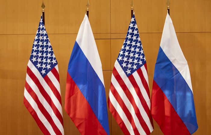 Россия навсегда запретила въезд 77 гражданам США, в том числе дочери Пелоси