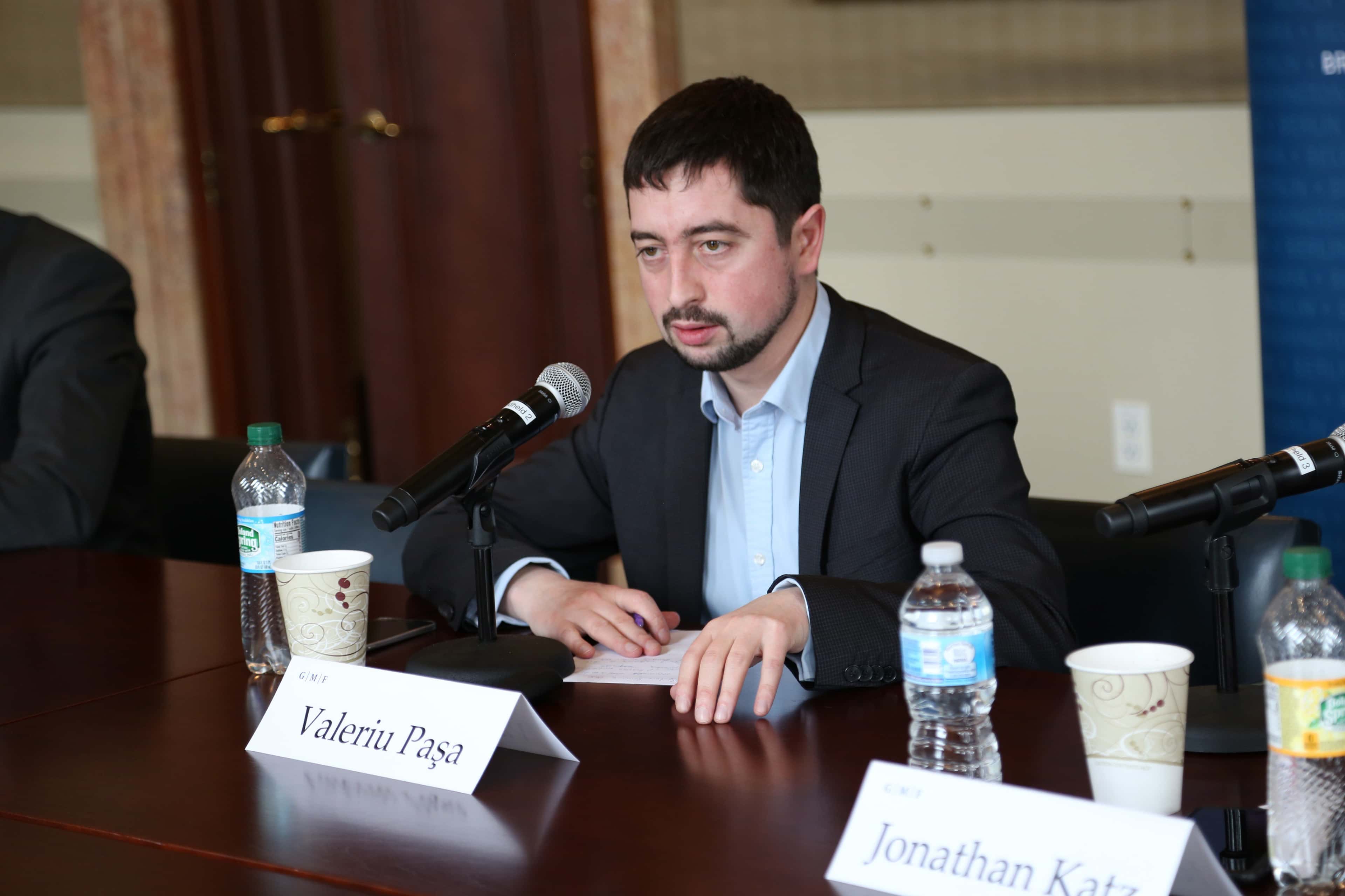 «Россия пытается захватить контроль над Молдовой не военными методами». Политолог опроверг информацию о планах захвата аэропорта Кишинёва