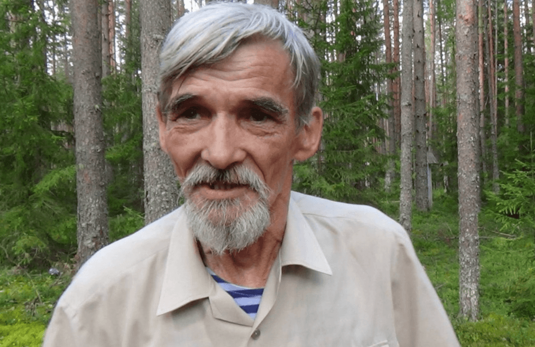 Историка Юрия Дмитриева отправили в ШИЗО на 15 суток за то, что он присел на шконку из-за головокружения