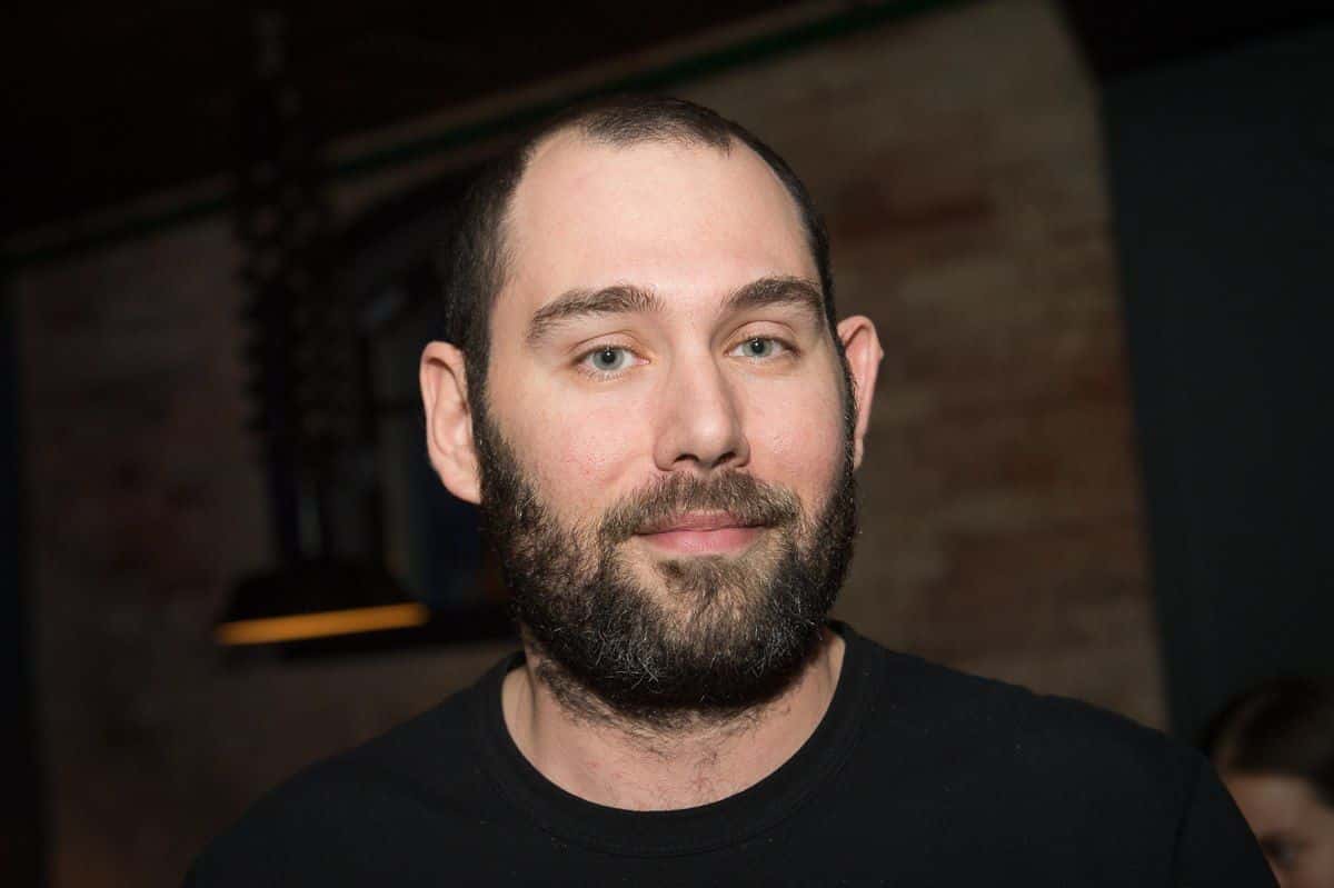 Комика Слепакова, мультипликатора Мунтяна и «Радужную ассоциацию» признали «иноагентами»