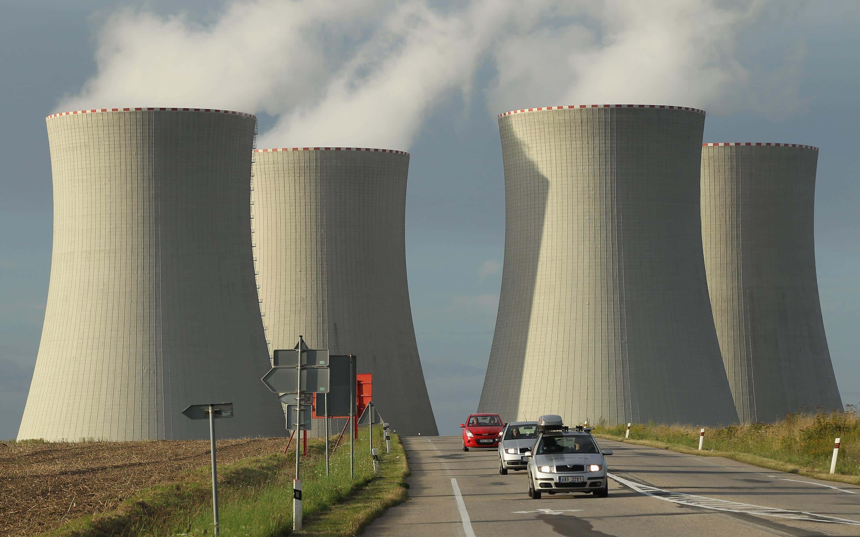 На попытку Запада изолировать атомную энергетику Россия ответила строительством АЭС в Бангладеш