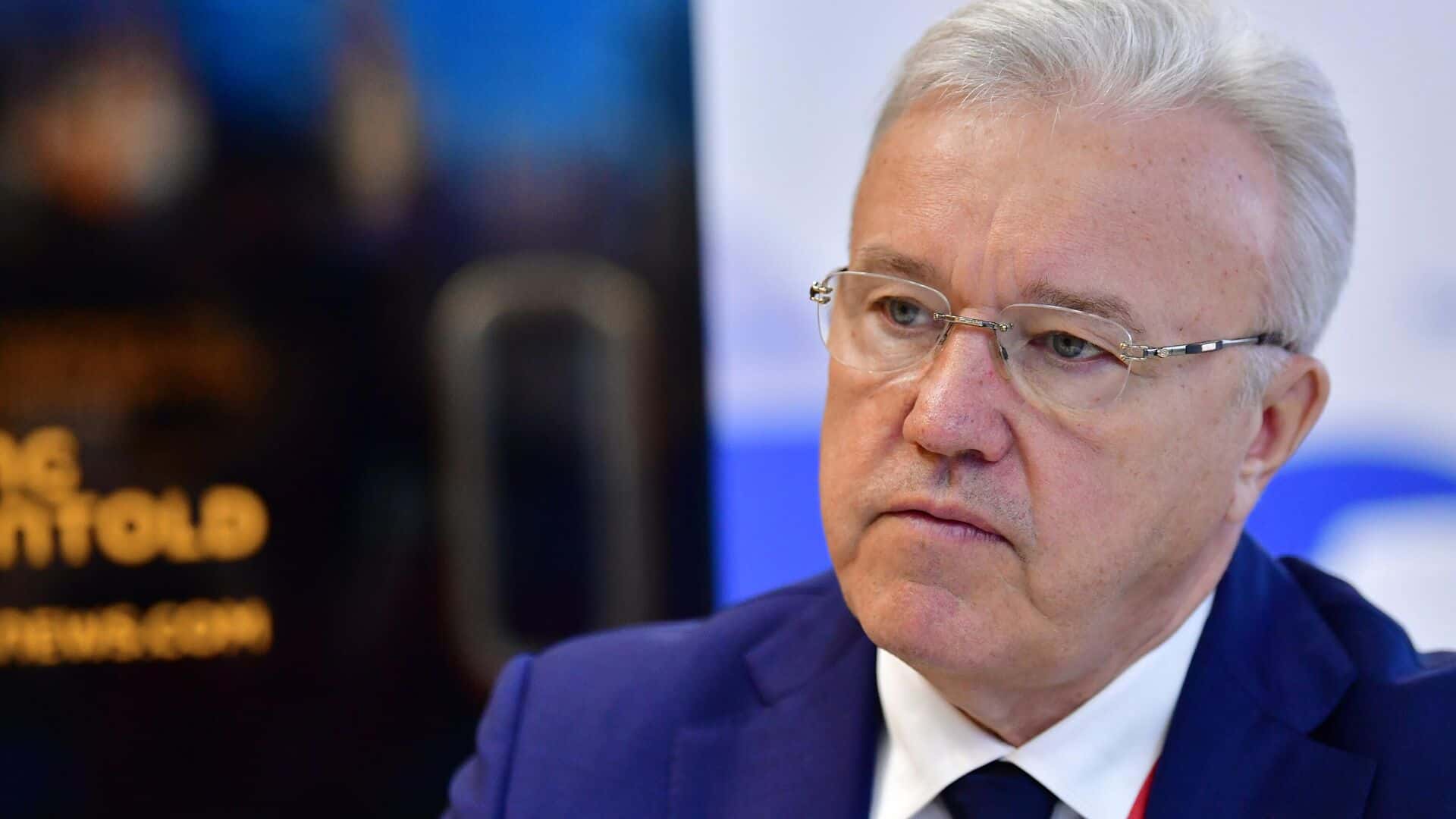  Губернатор Красноярского края, чей сын сбежал из-под ареста в Италии, заявил о своей отставке