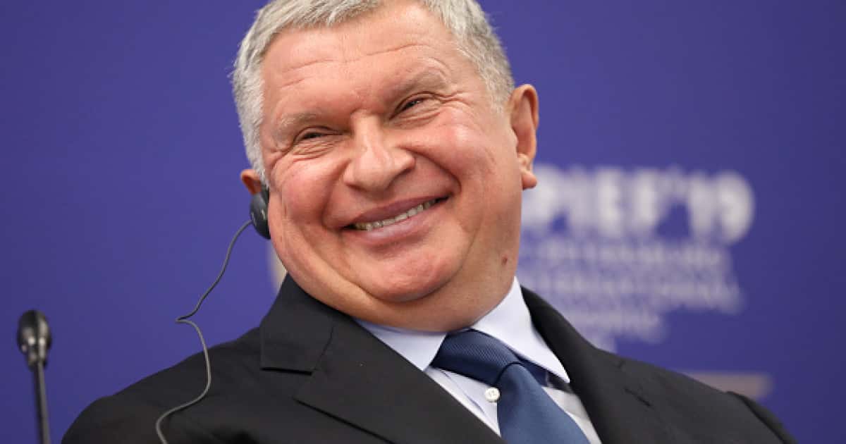 FT нашла в Индии связанного с Игорем Сечиным неизвестного «нефтяного гиганта»