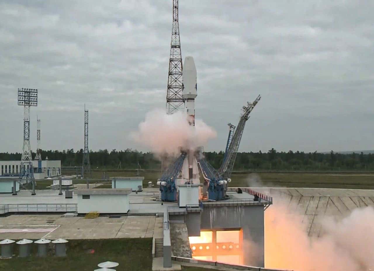 Стартовала первая российская лунная миссия 
