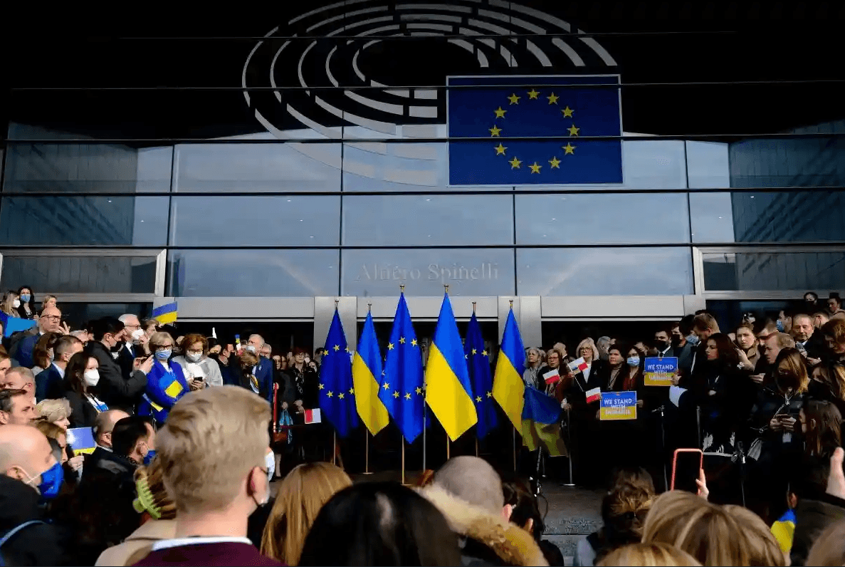 В поиске слабого звена. Кремль не дождался от Запада «усталости от Украины», но ряд стран всё же дали слабину