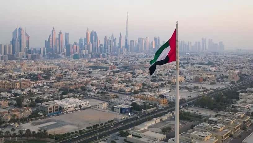 WSJ: США, Великобритания и ЕС пытаются уговорить власти ОАЭ перекрыть поставки товаров двойного назначения в Россию