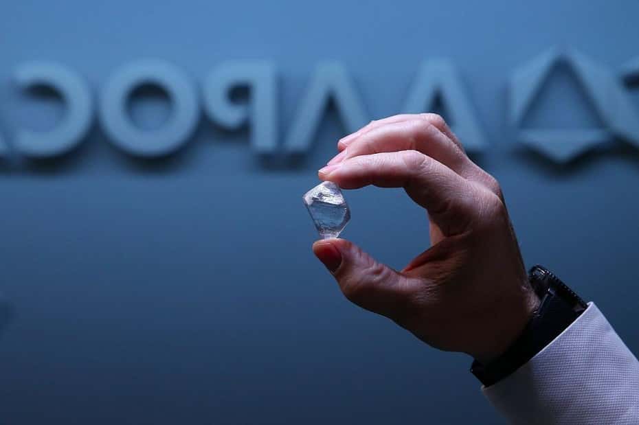 «Запрет Японии на импорт алмазов из России бесполезен в отношении алмазного сырья, появится параллельный экспорт» — эксперты