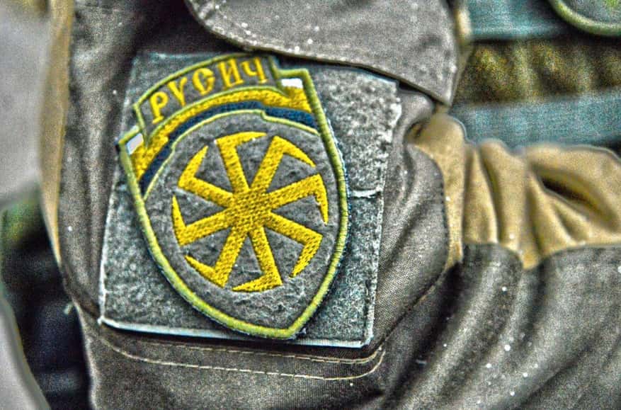 Ультраправый блогер и неонацист из «Русича» по кличке Топаз проиграл суд депутату Семигину