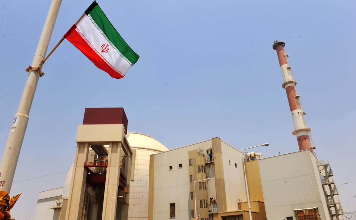 Иран увеличил запас урана, близкого к оружейному — Bloomberg