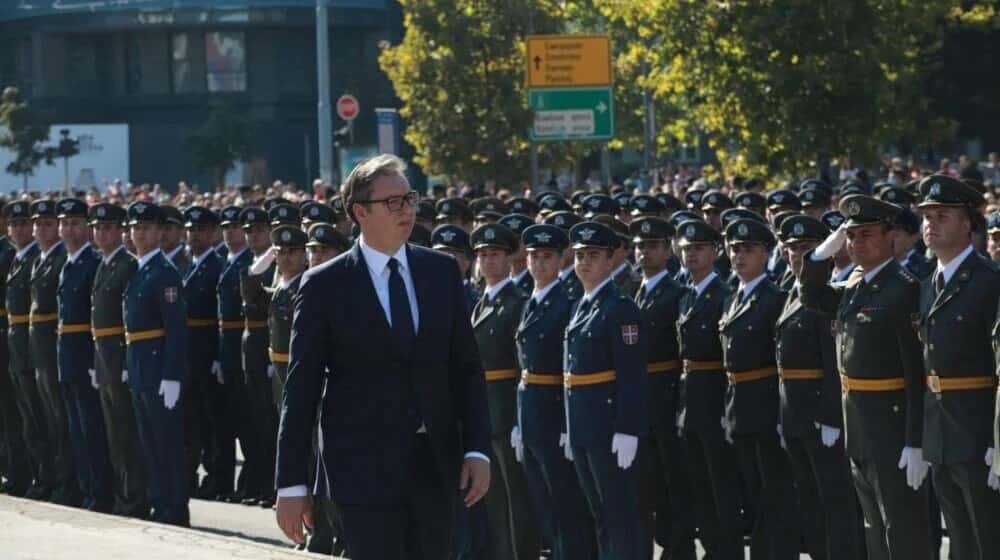 Президент Сербии Вучич объявил о возвращении службы по призыву. «Это популизм, для реализации такого плана нет ресурсов» — политолог 