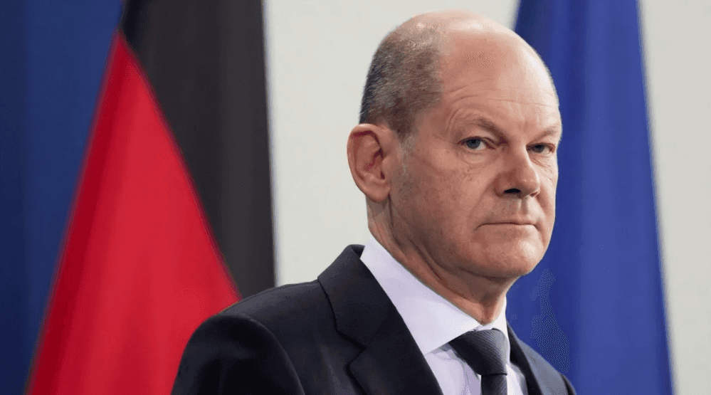 Канцлер Германии Олаф Шольц направил в парламент запрос о доверии