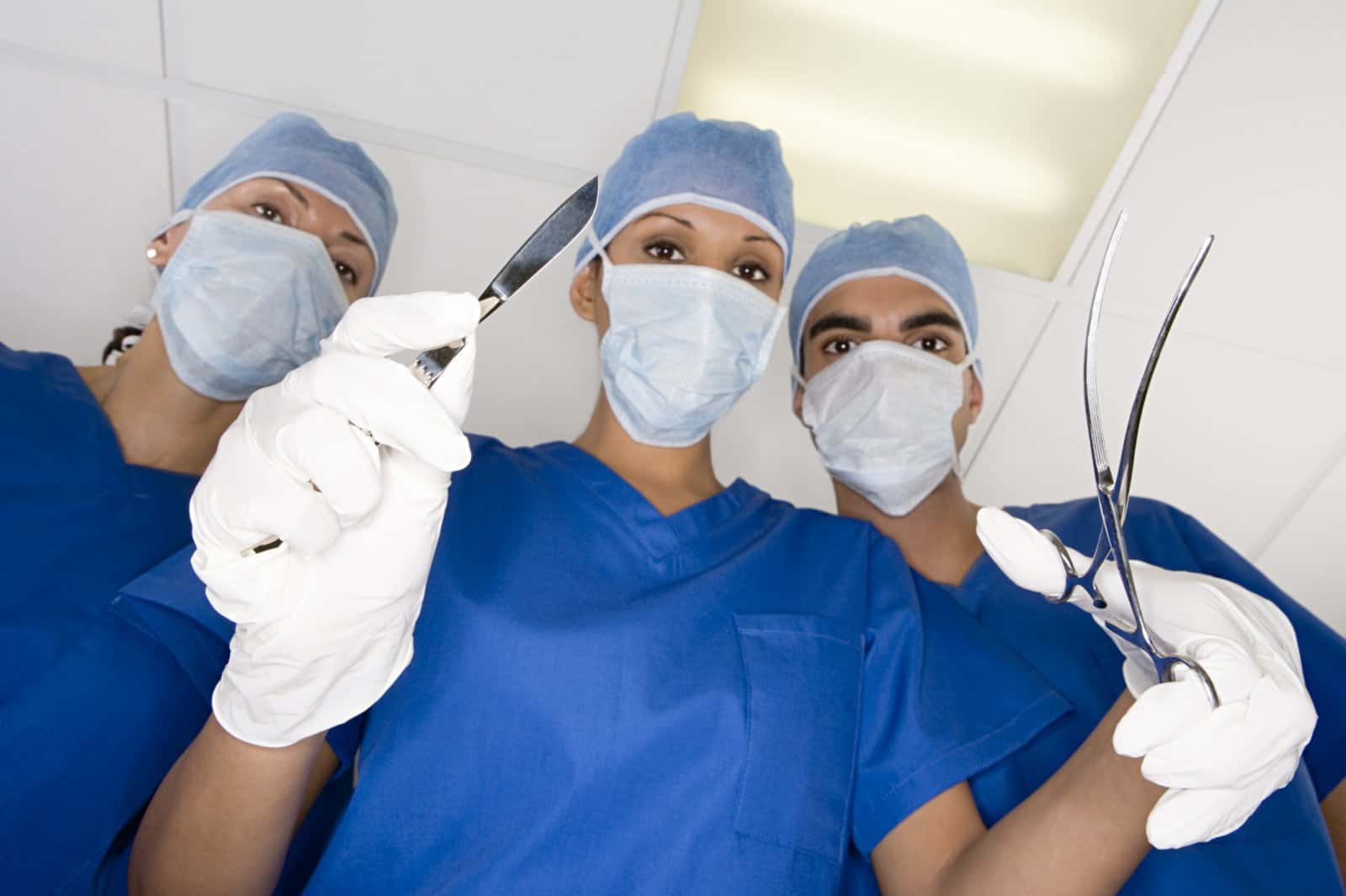 Директор Фонда профилактики рака Илья Фоминцев: 90% выпускников медвузов гарантированно убили бы своих пациентов