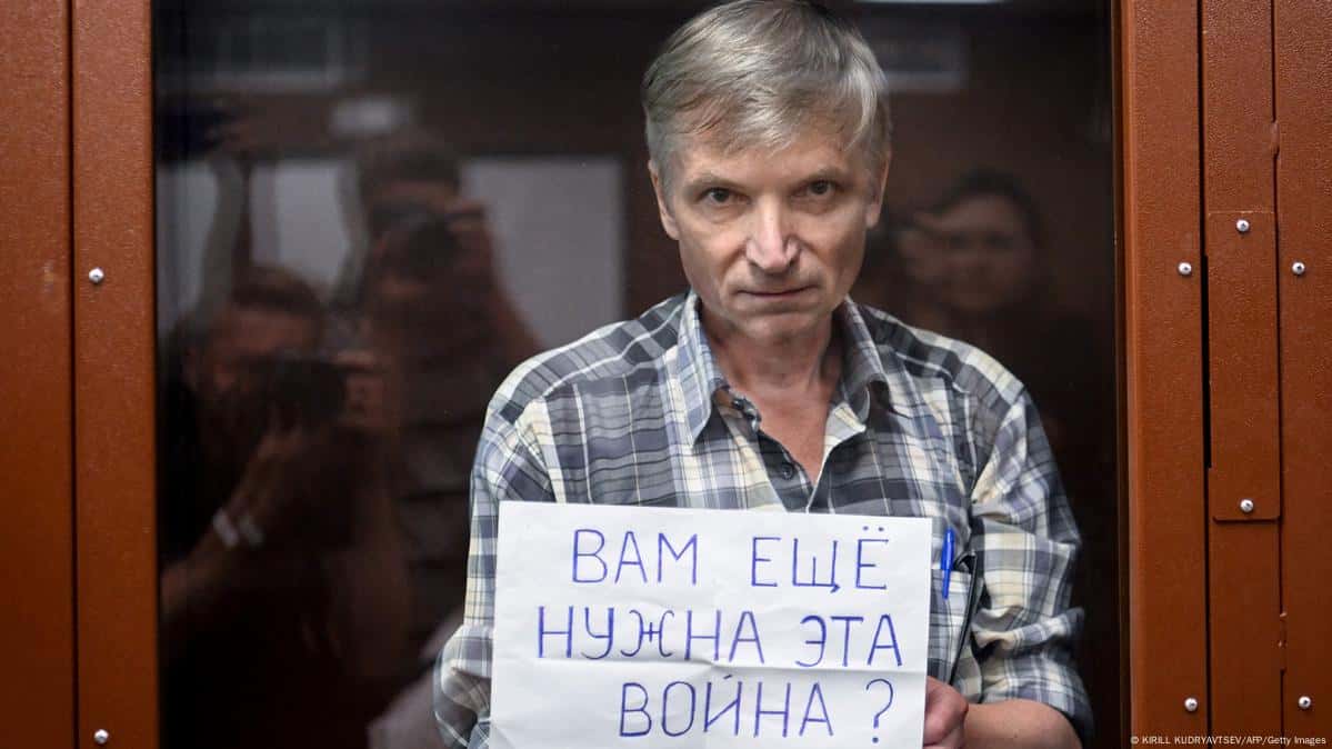 Алексей Горинов сообщил, что идет на поправку и готовится к этапу из больницы в колонию строгого режима