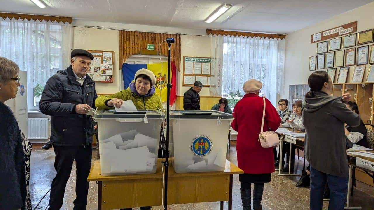 Партия Майи Санду PAS победила на выборах в Молдове и получила большинство мест в парламенте