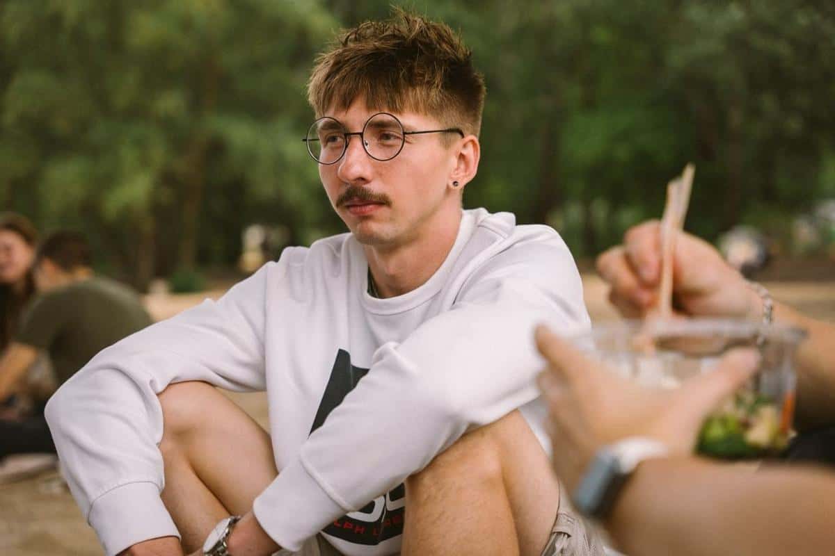 Wiadomości: Обвиненный в Польше в работе на ФСБ активист Рогов признался в этом. Что известно о его деле