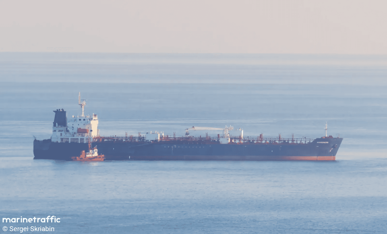 Второй «теневой» танкер у берегов Венесуэлы сменил флаг на российский и отправился в Атлантику