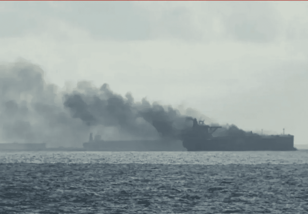 Танкер «теневого флота» Elbus, шедший из Сингапура в Новороссийск, был атакован дроном в Чёрном море