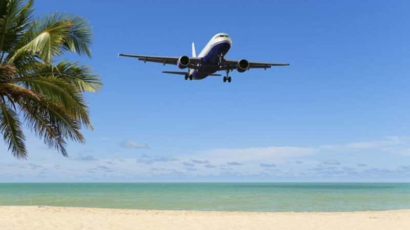 Авиакомпании завершили вывоз почти 4,3 тысячи российских туристов с Кубы. Рейсы приостановлены из-за топливного кризиса