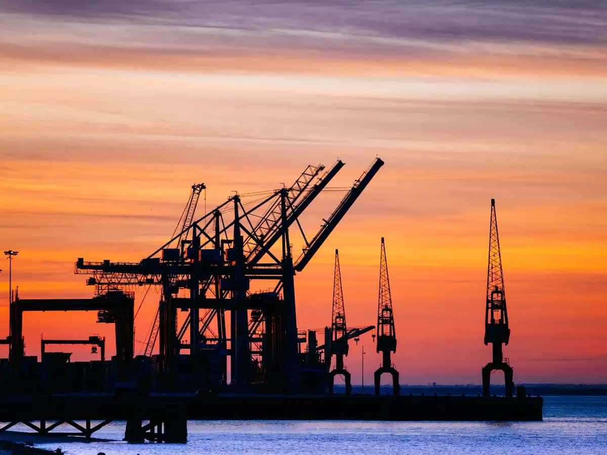 Подозрительный всплеск сделок с фьючерсами произошел за 15 минут до заявления Трампа о «продуктивных» переговорах с Ираном — Financial Times