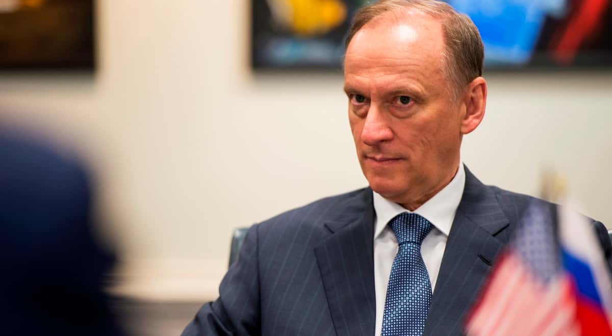 Патрушев: Киев создает "очаг гражданской нестабильности" в Крыму