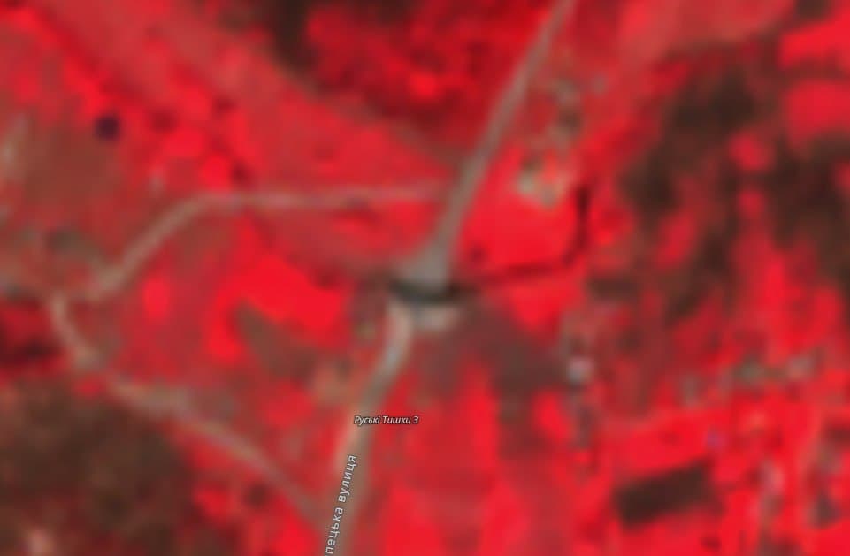 Удар по мосту через реку Муром в Харьковской области 