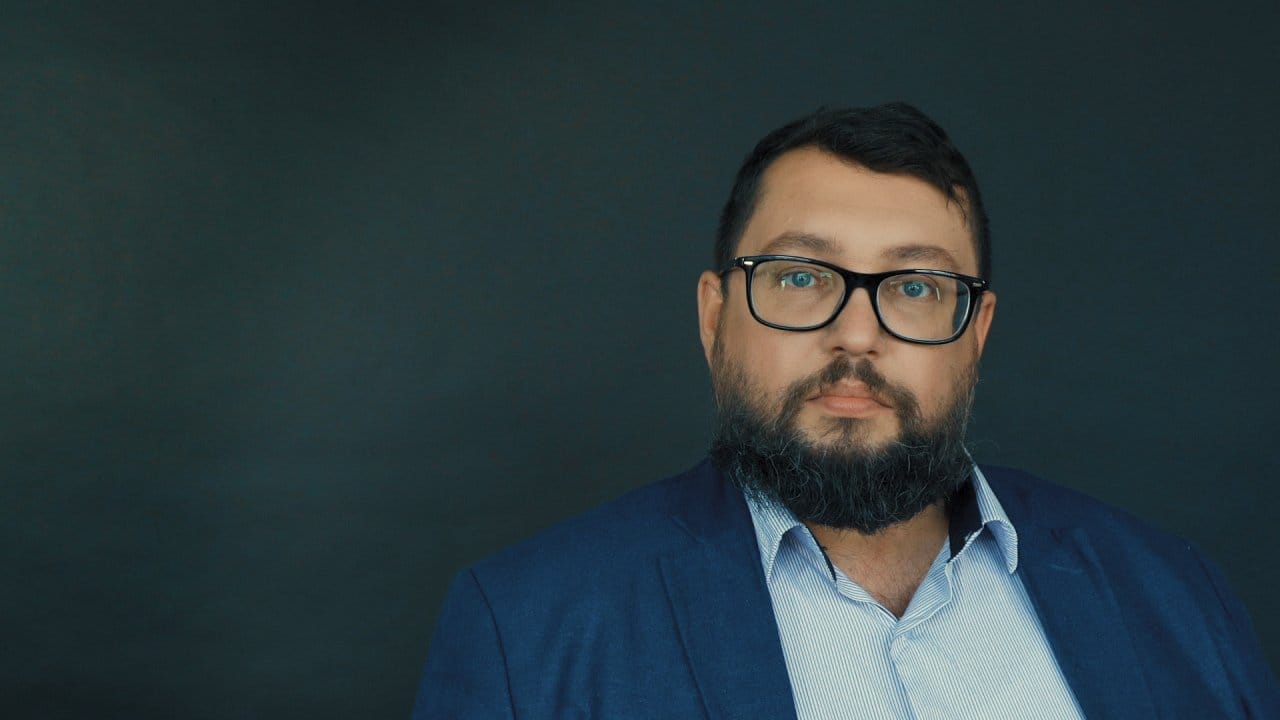 Умерший от коронавируса адвокат Аркадий Чаплыгин в ночь своей смерти дважды пытался вызвать скорую, но получил отказ