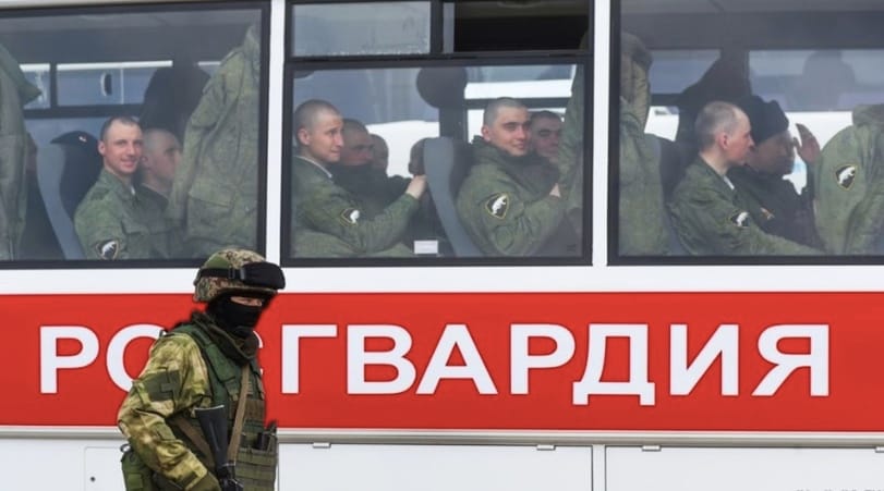 Из Росгвардии массово увольняются генералы из команды экс-замглавы ведомства, обвиняемого в мошенничестве — «Коммерсантъ»