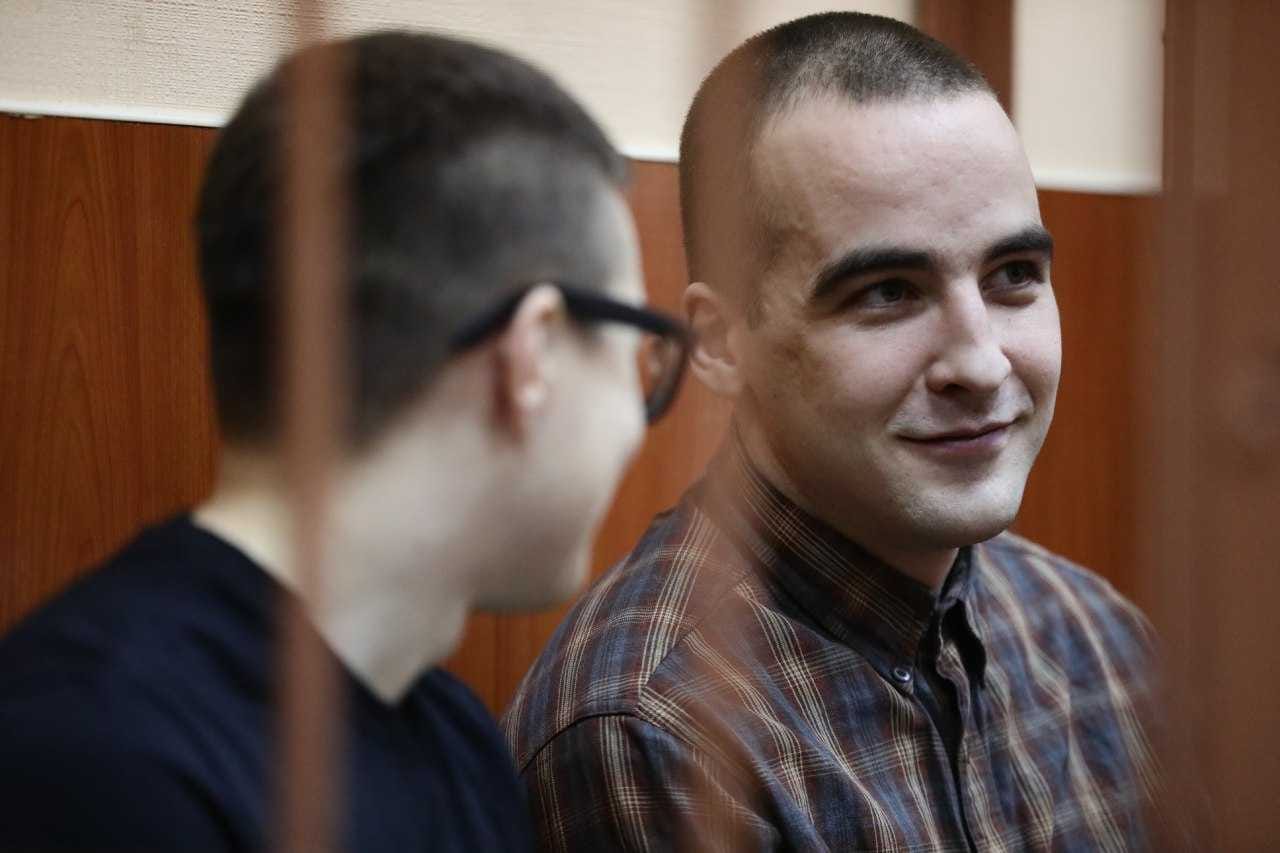 Суд рассмотрел апелляцию фигурантов «дела Сети»: признавшему вину Бояршинову сократили срок, отрицавшему Филинкову — нет