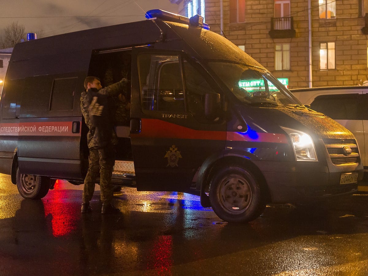 Петербуржца, убившего и расчленившего трансгендерную женщину, признали виновным в превышении самообороны и освободили