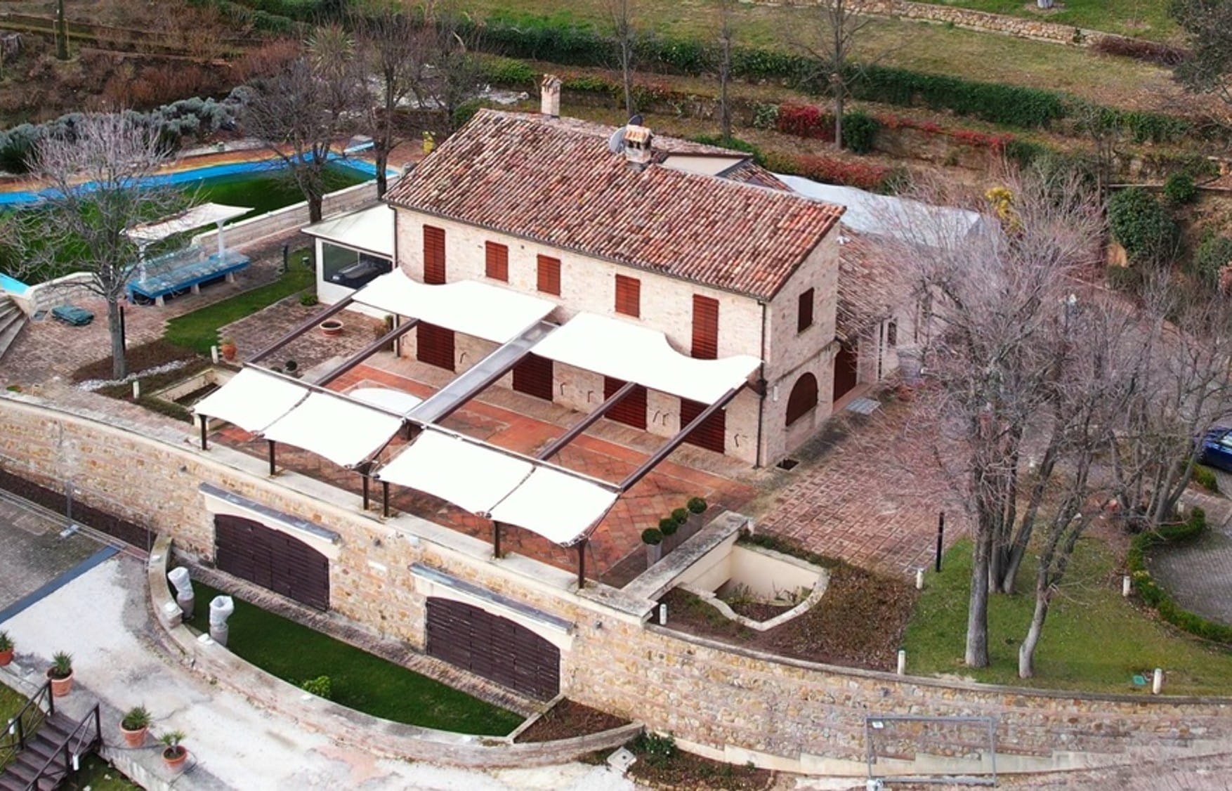 У сына Валентины Матвиенко, поддержавшей войну в Украине, обнаружены вилла и бизнес в Италии