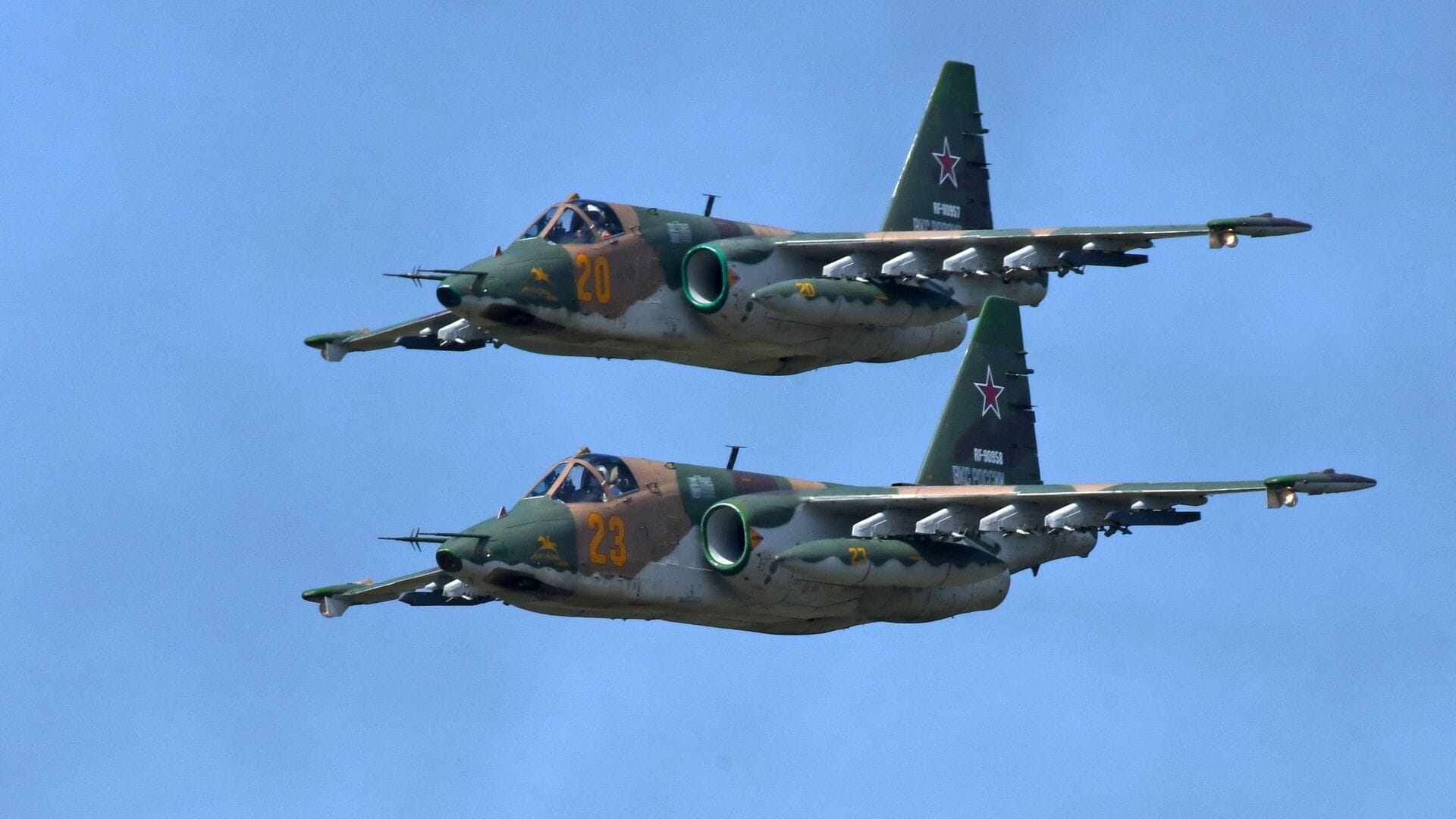 На учениях в Белгородской области разбился российский Су-25