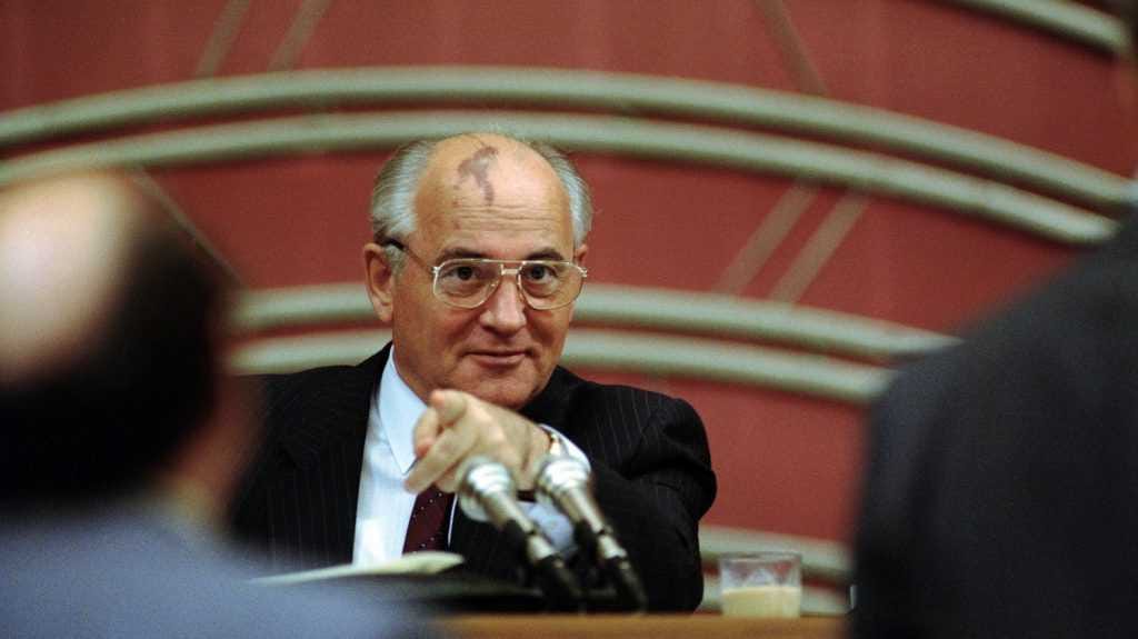 «Они уверовали, что стали спасителями отечества». Горбачев о Путине, преемничестве, кризисе в отношениях с Украиной и ядерной угрозе