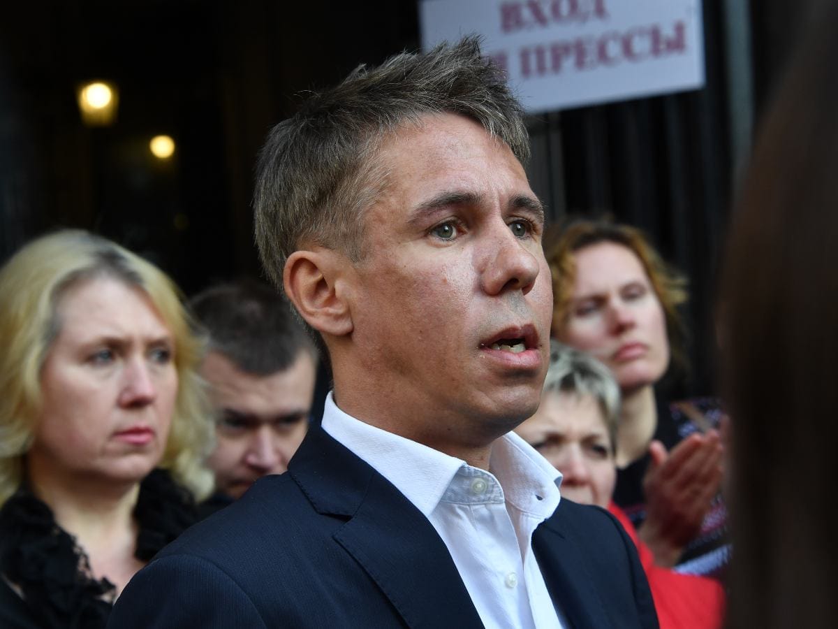 Актера Алексея Панина объявили в розыск