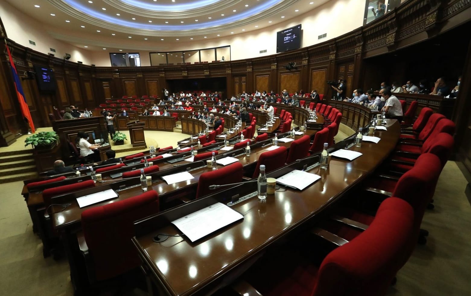 Парламент Армении принял закон о начале вступления страны в ЕС. Это декларативный документ, конкретные шаги не предусмотрены — политологи