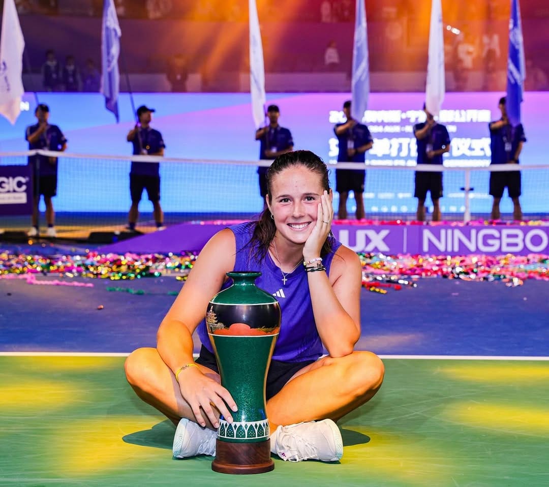 Российская теннисистка Дарья Касаткина сменила спортивное гражданство и будет выступать за Австралию