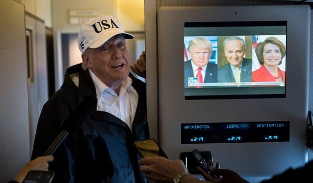 «Там буквально бои. И повсюду пожары». Трамп направил войска в Портленд, потому что увидел по телевизору «войну» там