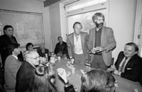 Ростропович с друзьями празднуют победу