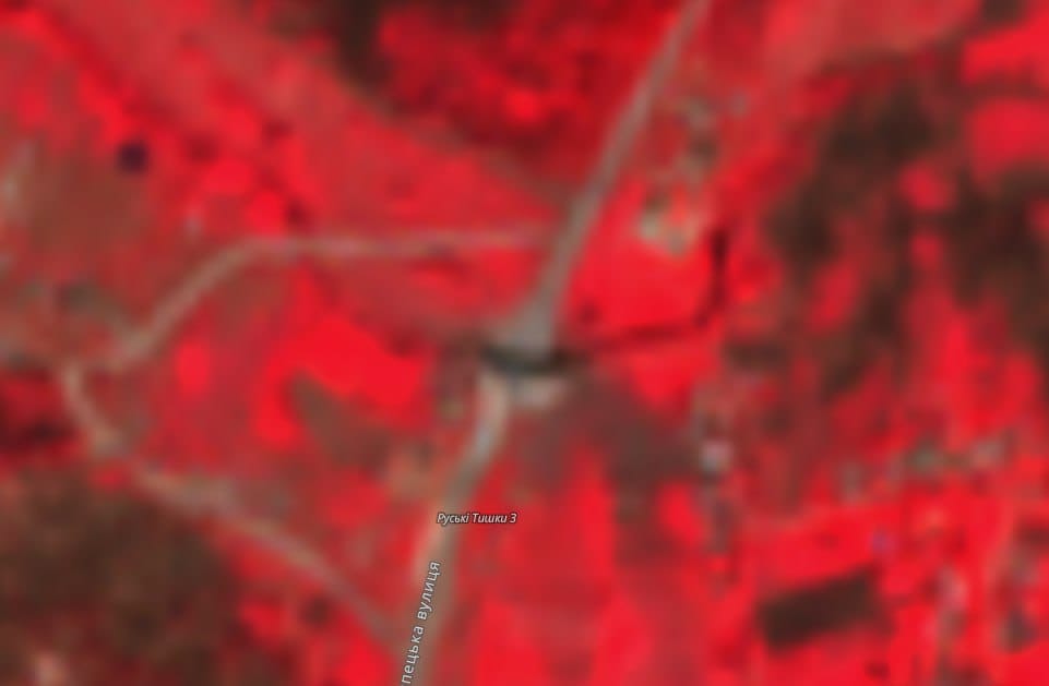 Удар по мосту через реку Муром в Харьковской области 