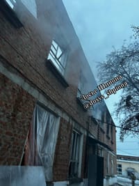 Последствия удара по заводу «Стрела» в населенном пункте Суземка в Брянской области