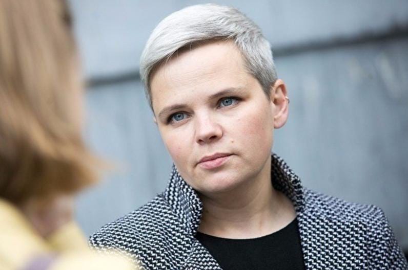 «Отняли детей и угрожали посадить». Исповедь трансгендера Юлии Савиновских, уехавшей из России