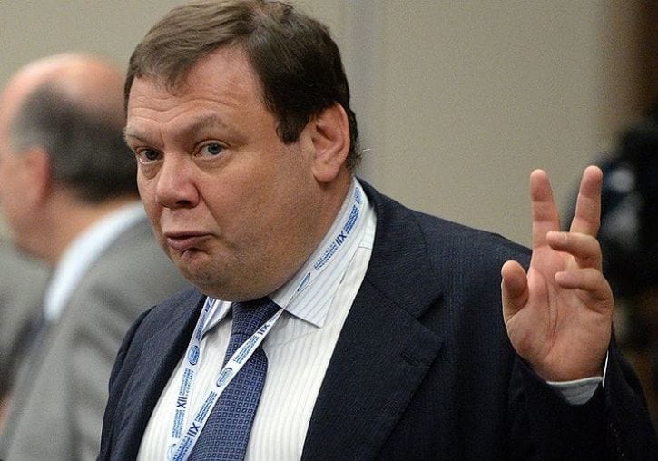 FT: Михаил Фридман ведет переговоры о продаже Альфа-банка, в Кремле не хотят перехода актива к государству