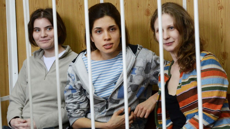 В силу вступило решение ЕСПЧ по делу Pussy Riot. Россия должна выплатить компенсацию осужденным