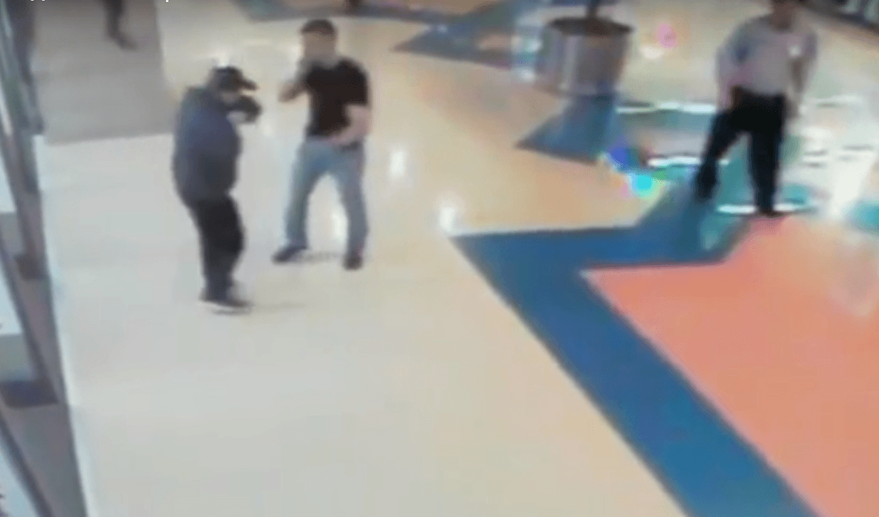 Напавший на подростка с ДЦП житель Екатеринбурга получил штраф