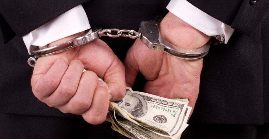 PwC: Россия вошла в пятерку лидеров по числу экономических преступлений. И сравнялась с Угандой