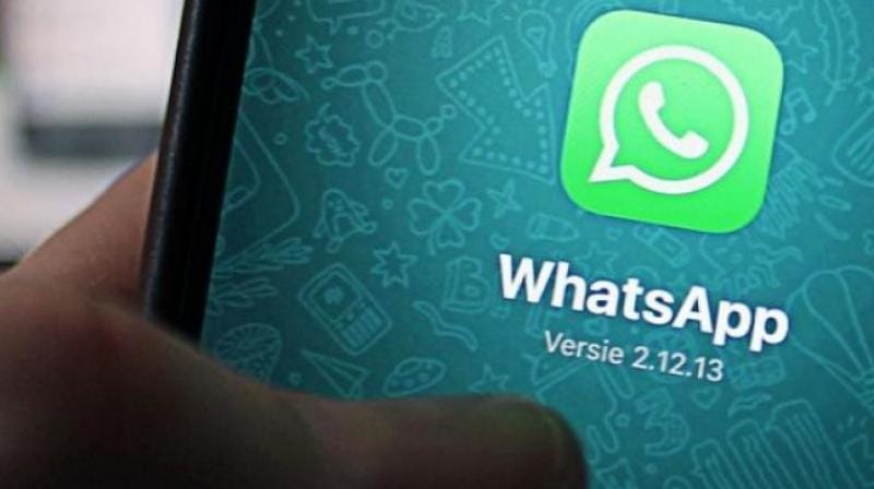 В Магадане изымают телефоны у жителей за оскорбление мэра в группе WhatsApp