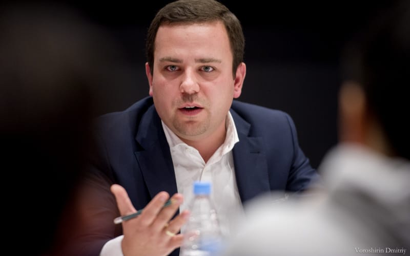 Агитацией и пропагандой в «Единой России» займется бывший нацбол и "яблочник" Андрей Татаринов